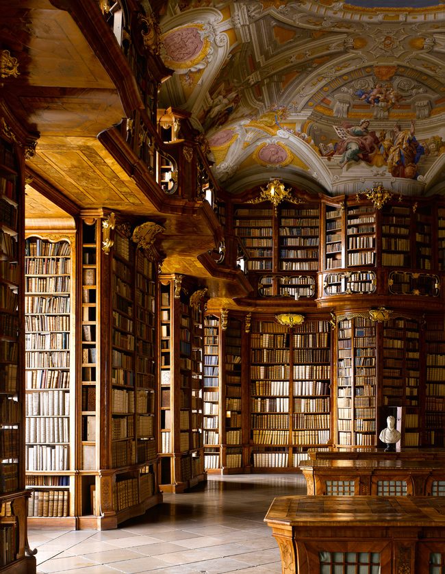 ...чтобы создать книгу The Library: A World History о самых красивых библио...